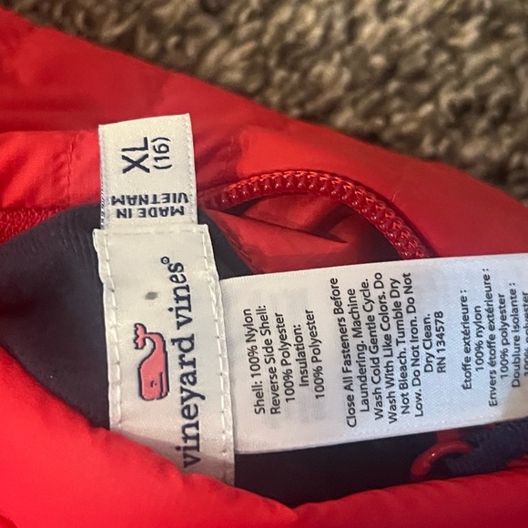 Vineyard vine reversible vest girls size XL(14-16) - Picture 3 of 5